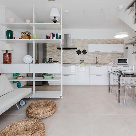 Pula Comfy Apartment W/ Private Parking Exterior photo